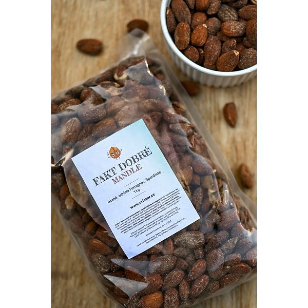 FAKT DOBRÉ Mandle uzené 1 kg